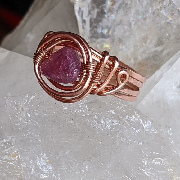 Pink Tourmaline Ring Copper Wrap Natural Gemstone Feminine Free-spirited - Picture 6 of 10